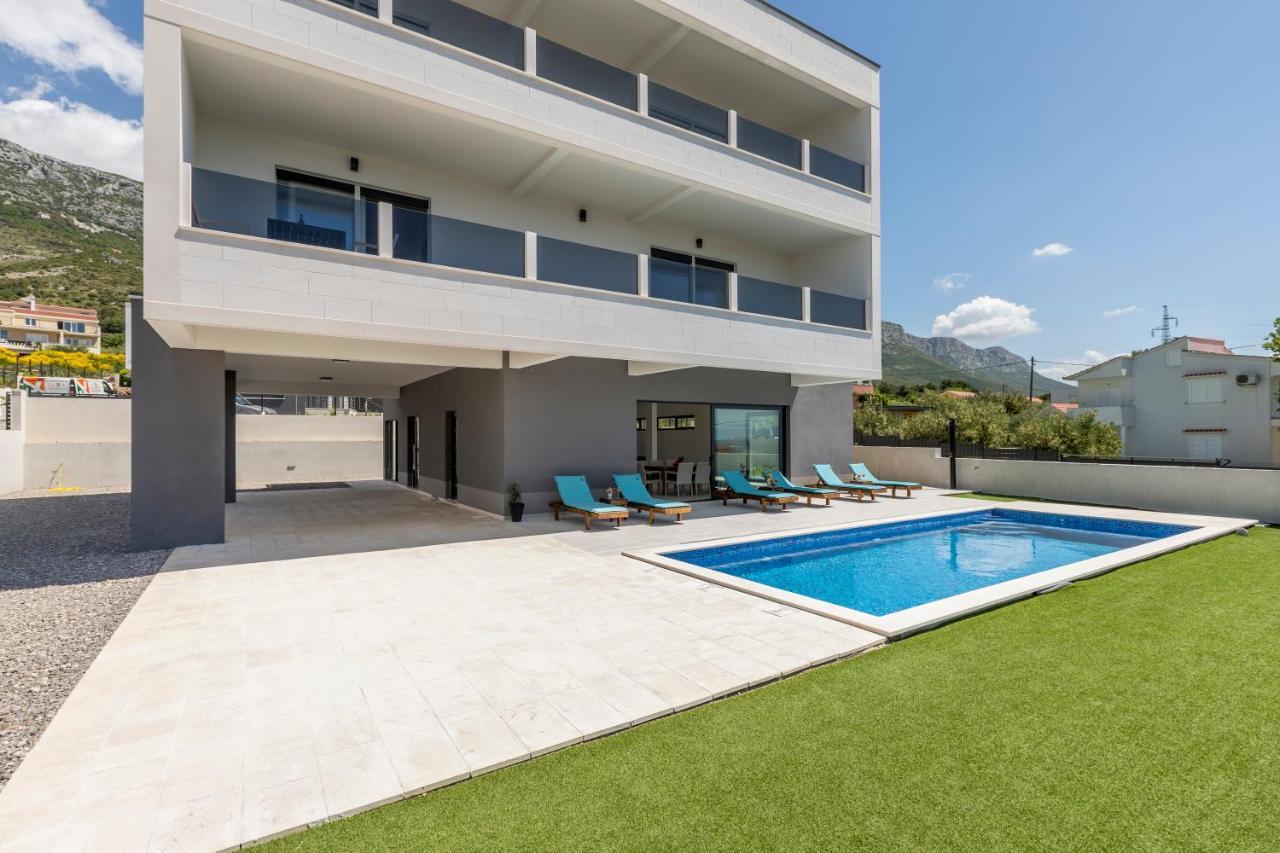 Luxury Villa La Nonna Ana - Heated Pool, Sea View, Near Split Kaštela Exterior foto