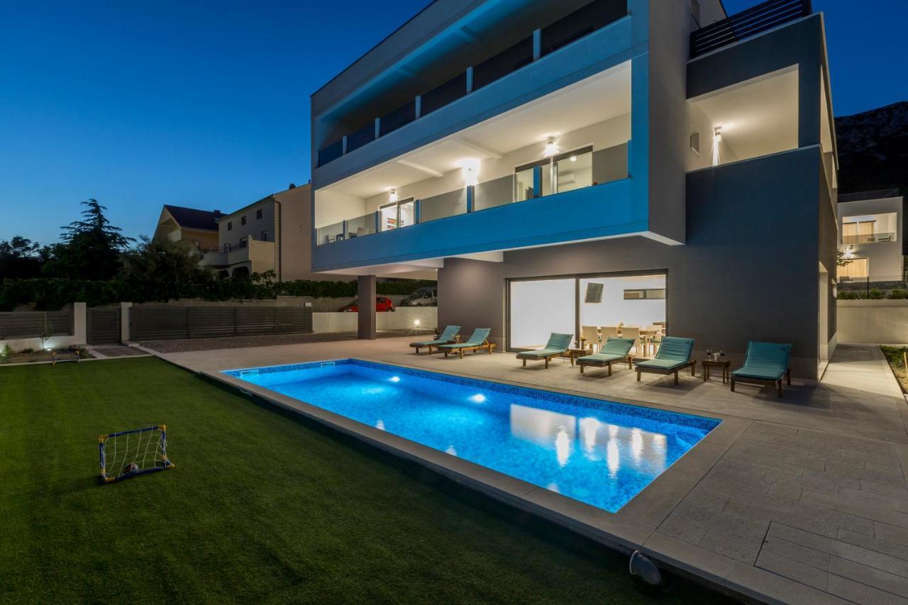 Luxury Villa La Nonna Ana - Heated Pool, Sea View, Near Split Kaštela Exterior foto